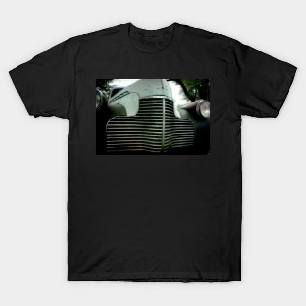 Classic Car Grill Detail photography T-Shirt by art64